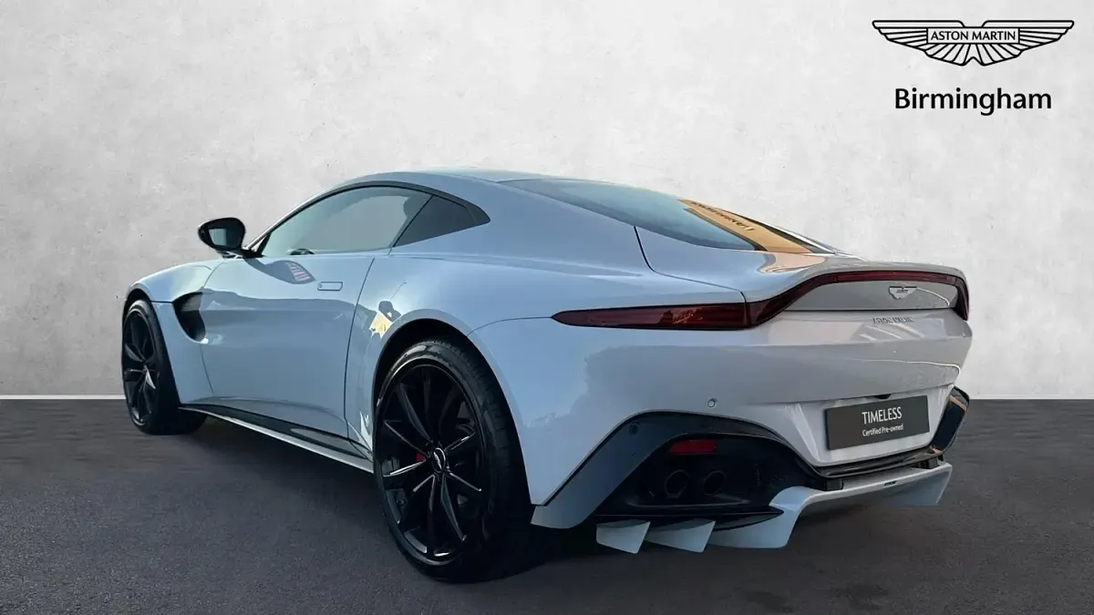 Used Aston Martin Vantage 510 HP (375 kW) 2019 White Coupe