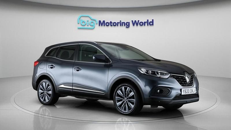 Grey Used 2020 Renault Kadjar Iconic SUV | £10,700 (Good price) - Image 1/4