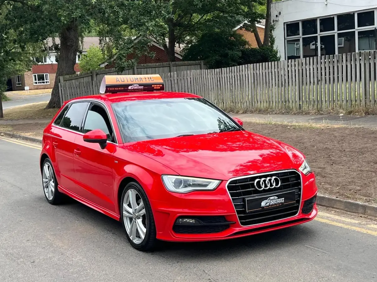 Used Audi A3 Sportback S-Line 150 HP (110 kW) 2015 Red Hatchback