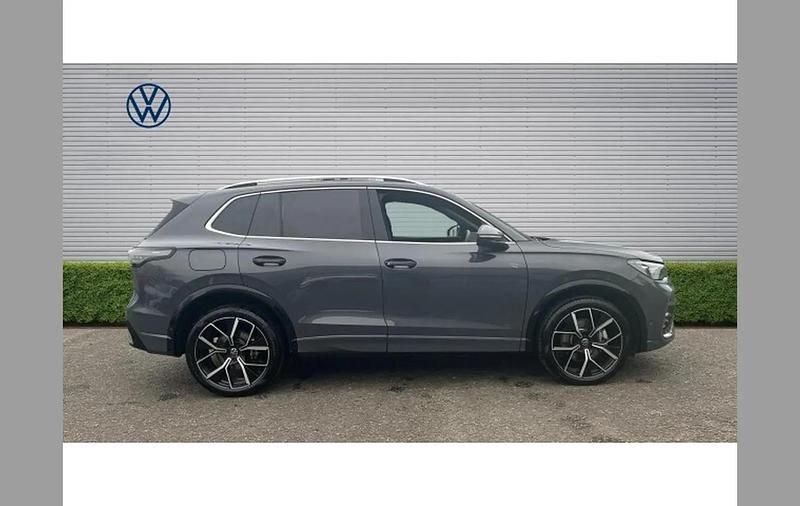 Used VW Tiguan R-line 272 HP (200 kW) 2025 Grey SUV