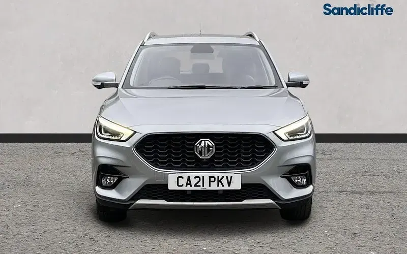 Usado MG ZS Exclusive 196 HP (144 kW) 2023 Prateado SUV