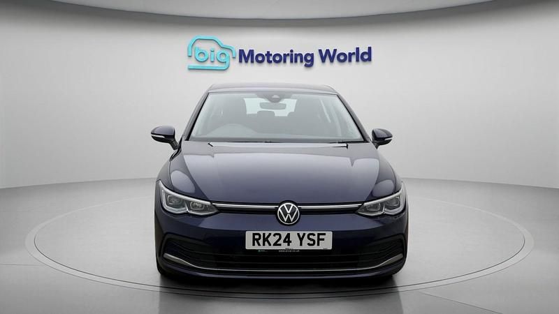 Used VW Golf VIII Style 201 HP (147 kW) 2024 Blue Hatchback