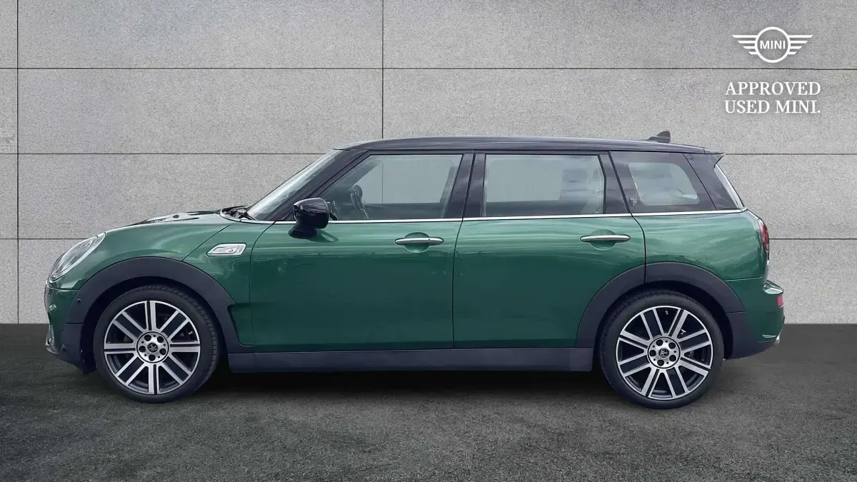 Used Mini Cooper S Clubman Exclusive 176 HP (129 kW) 2021 Green Estate