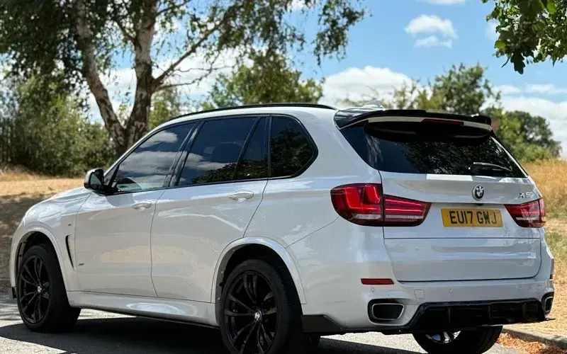 Used BMW X5 M Sport 258 HP (189 kW) 2017 White SUV