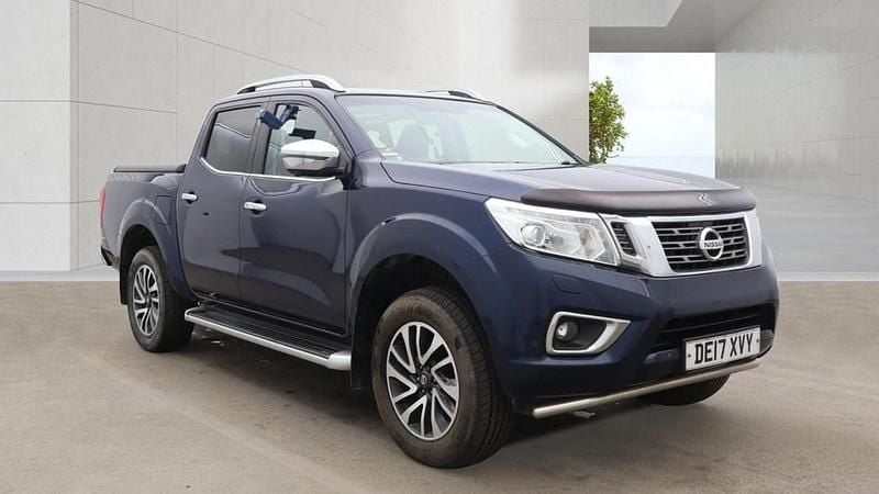 Used Nissan Navara Tekna 2017 Blue Pickup