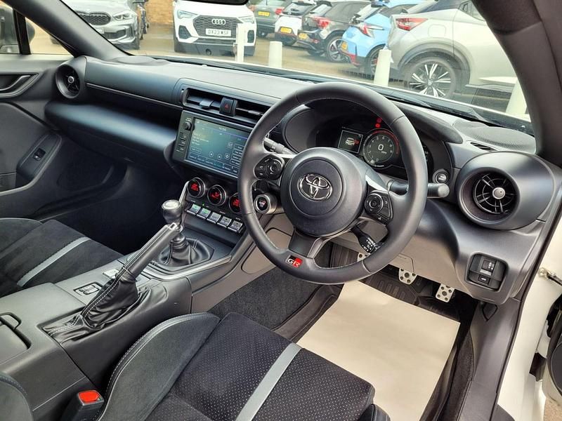 Usado Toyota GR86 2023 Branco Coupé