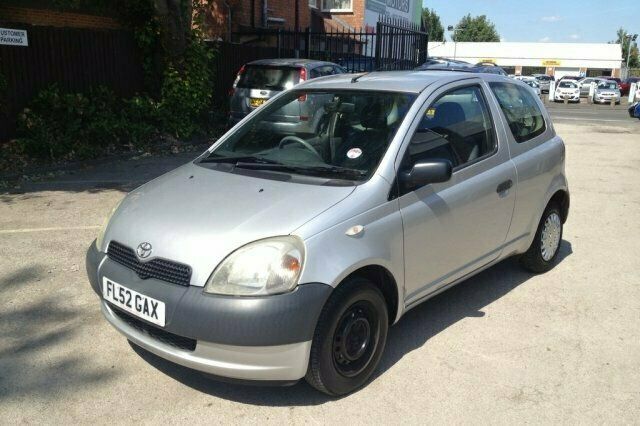 Used Toyota Yaris 2002 Hatchback
