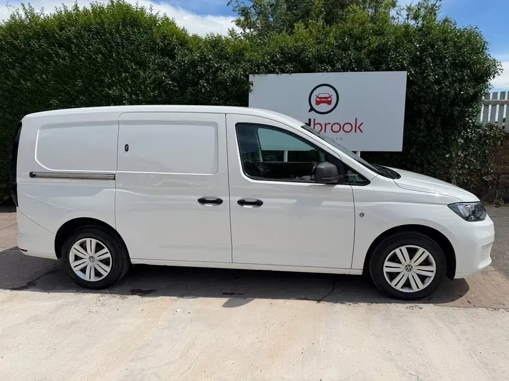 Used VW Caddy S 2022 White MPV