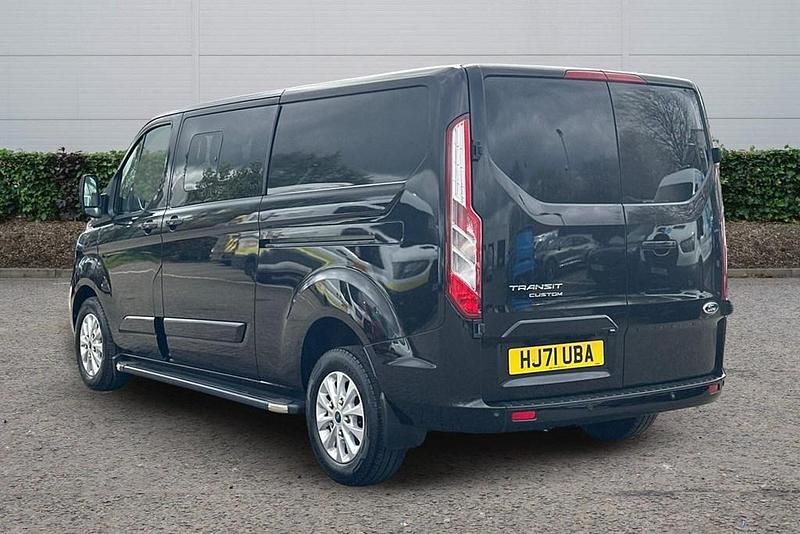 Used Ford Transit Custom Limited 130 HP (95 kW) 2021 Black Van
