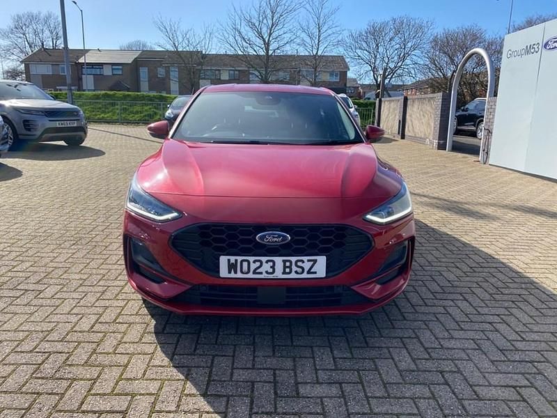 Used Ford Focus ST-Line X 2023 Red Hatchback