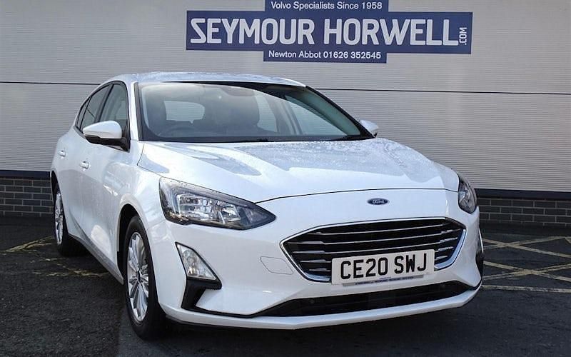 Used Ford Focus Titanium 125 HP (91 kW) 2020 White Hatchback