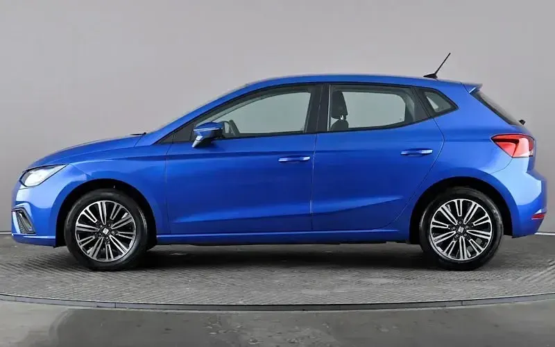 Usado Seat Ibiza SE Technology 95 HP (69 kW) 2025 Citadino