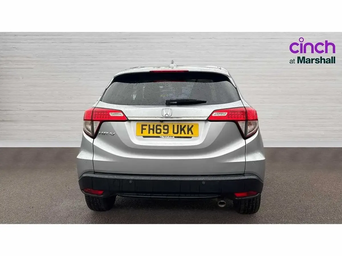 Used Honda HR-V SE 130 HP (95 kW) 2020 Silver SUV