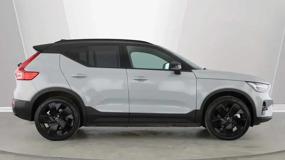 Used Volvo EX40 Performance 320 kW (436 HP) 2025 SUV