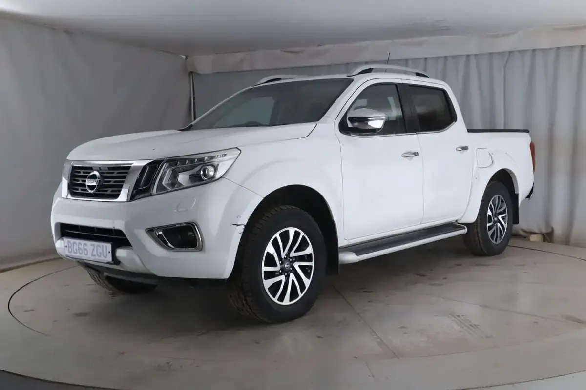Usado Nissan Navara Tekna 2016 Branco Pickup