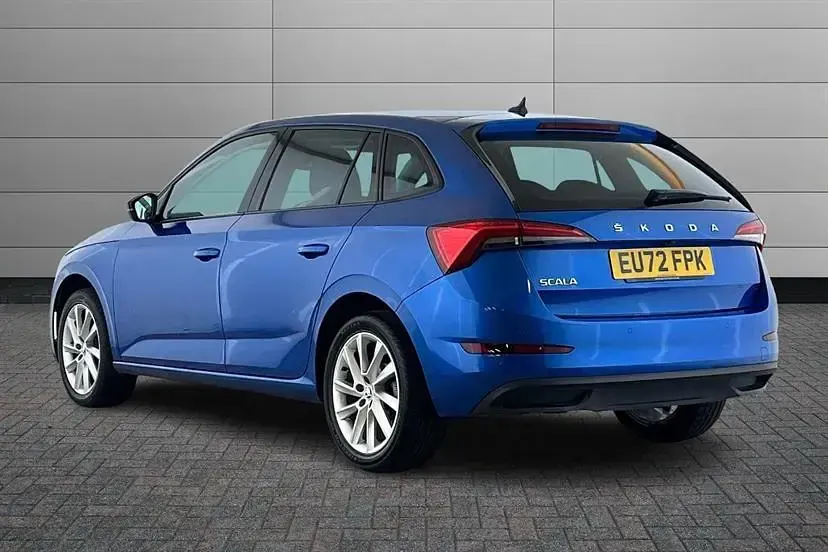 Used Skoda Scala SE L 110 HP (80 kW) 2022 Race blue Hatchback