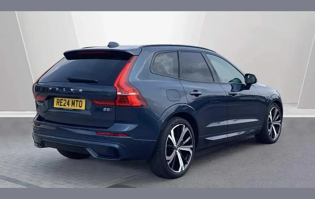 Used Volvo XC60 Ultimate 247 HP (181 kW) 2024 Blue SUV