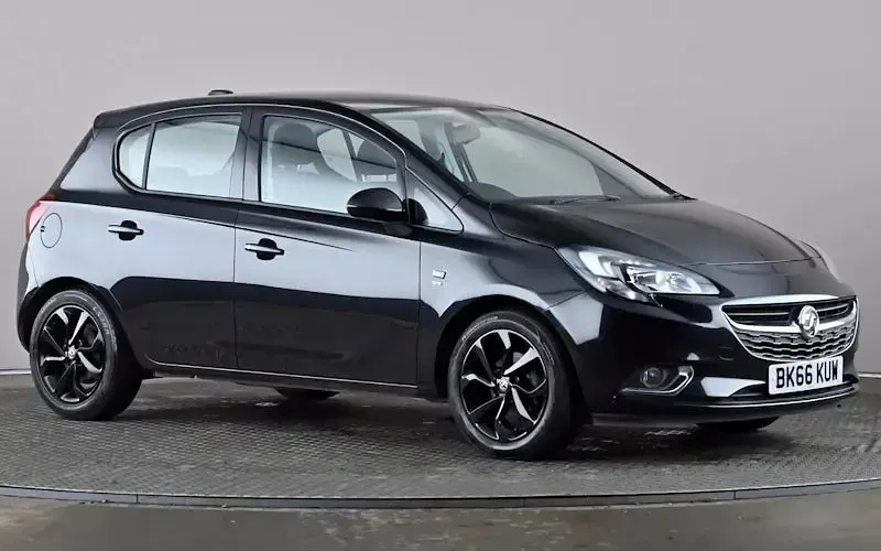 Used Vauxhall Corsa SRi 90 HP (66 kW) 2017 Hatchback