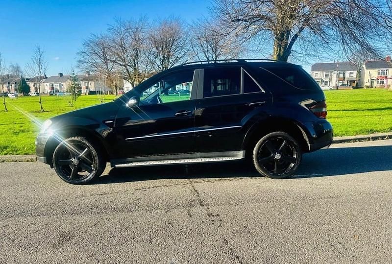 Used Mercedes ML280 Edition 1 188 HP (138 kW) 2008 Black SUV