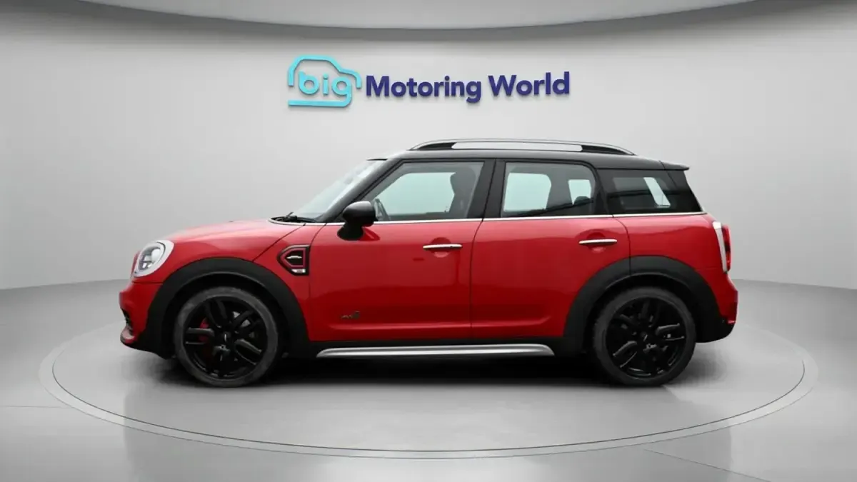 Używany Mini John Cooper Works Countryman 228 KM (167 kW) 2018 Czerwony SUV