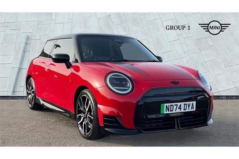 Used Mini Cooper Sport 160 kW (218 HP) 2024 Chili red ii Hatchback