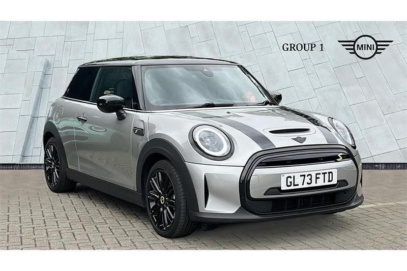 Silver Used 2023 Mini Cooper S Level 2 Hatchback | £17,995 (Fair price) - Image 1/4