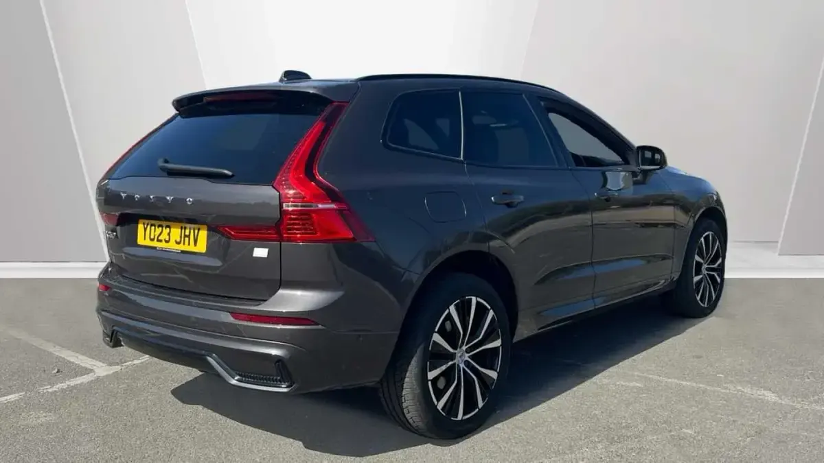 Used Volvo XC60 Ultimate 455 HP (334 kW) 2023 Grey SUV