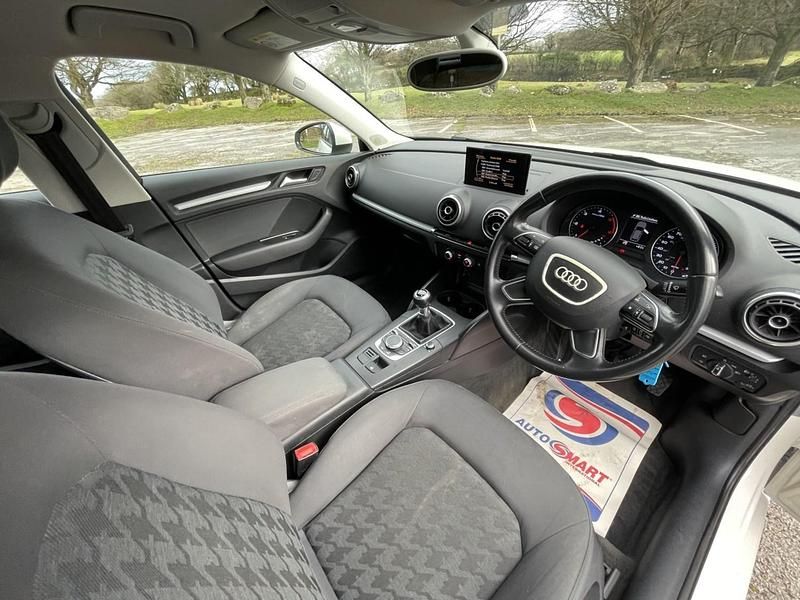 Used Audi A3 Business 2015 White Hatchback