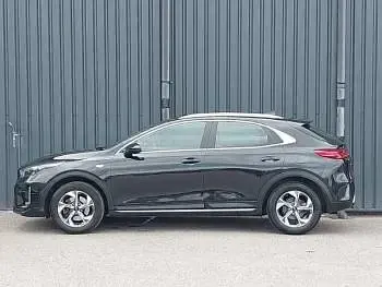 Used Kia XCeed 2023 Black SUV