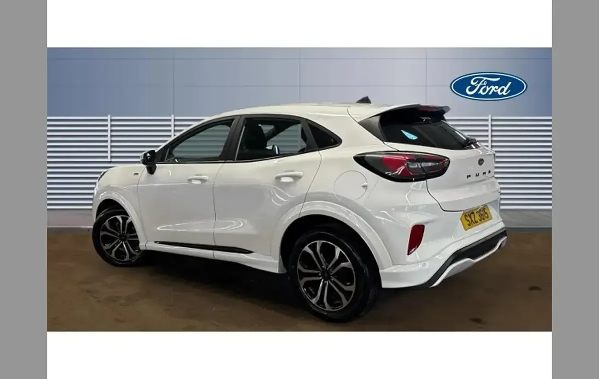 Used Ford Puma ST-Line 125 HP (91 kW) 2023 White SUV