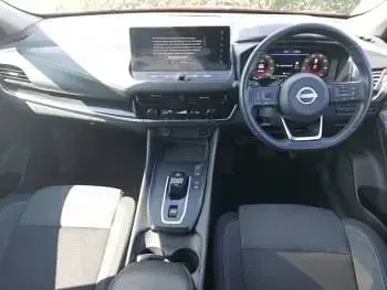 Used Nissan Qashqai N-Connecta 190 HP (139 kW) 2023 Red SUV