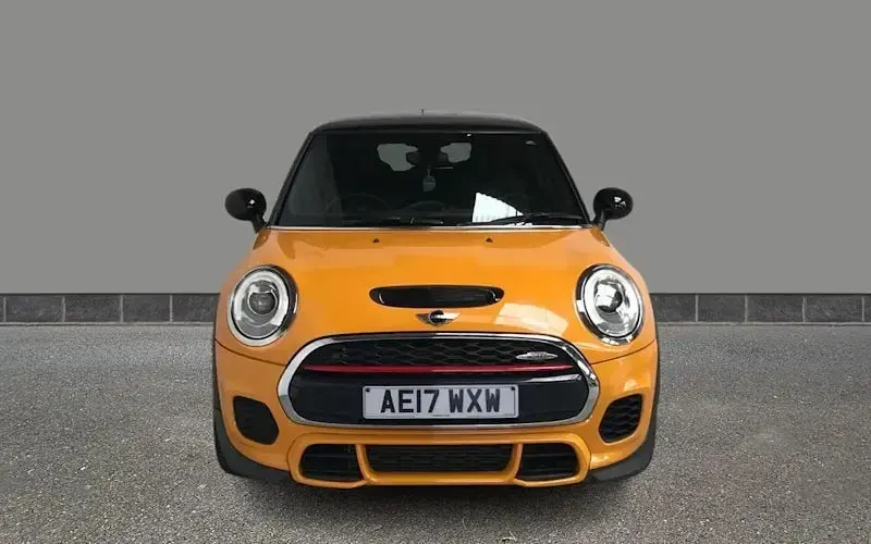 Used Mini John Cooper Works Hatch 231 HP (169 kW) 2017 Orange Hatchback