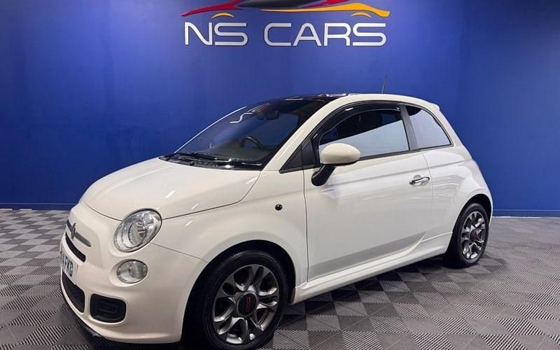 White Used 2014 Fiat 500 S Hatchback | £4,769 (Fair price) - Image 1/4