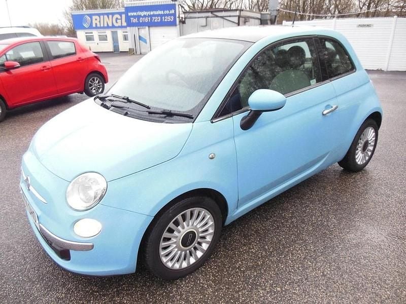 Used Fiat 500 Lounge 69 HP (50 kW) 2014 Blue Hatchback