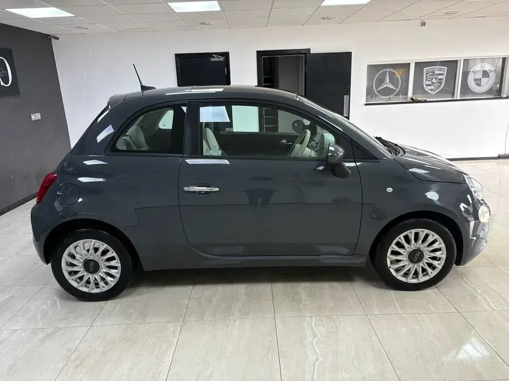 Used Fiat 500 Lounge 70 HP (51 kW) 2020 Grey Hatchback