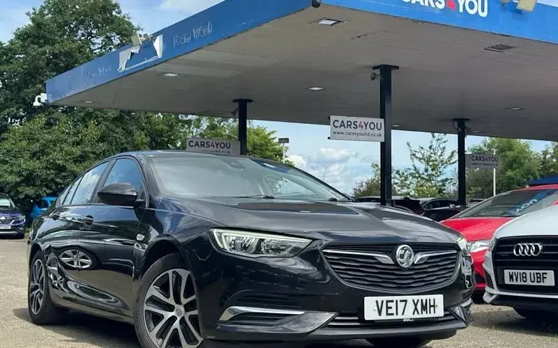 Used Vauxhall Insignia Design Edition 110 HP (80 kW) 2020 Hatchback
