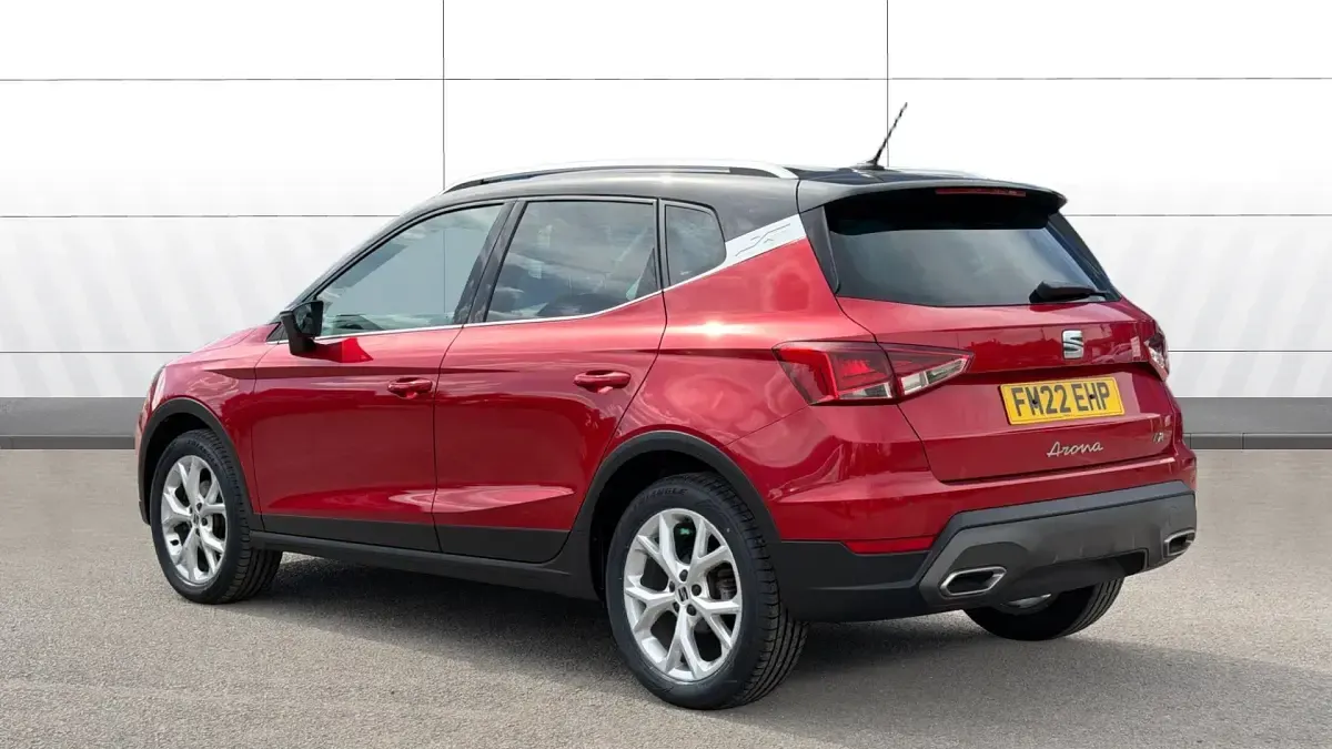 Used Seat Arona FR 110 HP (80 kW) 2022 Red SUV