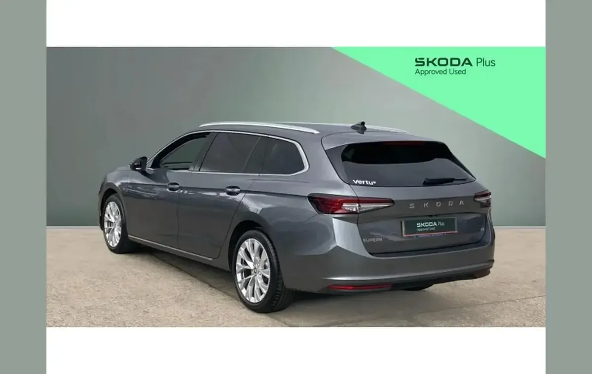 Used Skoda Superb SE L 200 HP (147 kW) 2024 Grey Estate