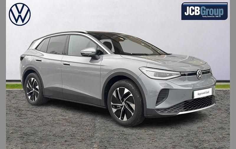 Grey Used 2024 VW ID.4 Pro SUV | £27,990 (Fair price) - Image 1/4