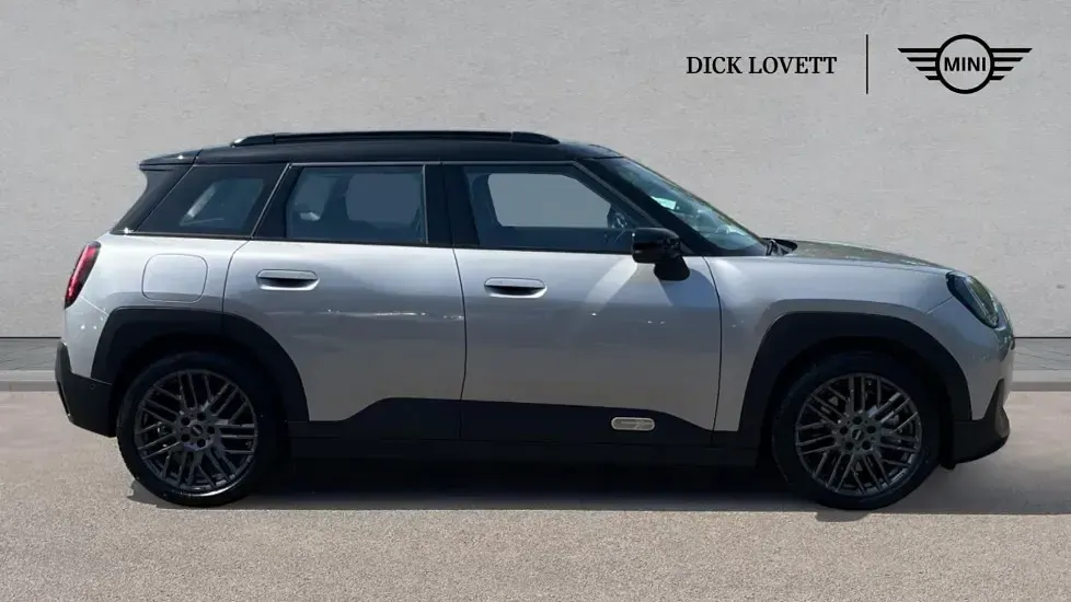 Used Mini Aceman Classic 160 kW (218 HP) 2024 Silver SUV