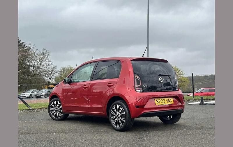 Begagnad VW up! Black Edition 65 HK (47 kW) 2022 Röd Halvkombi