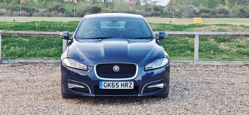 Second-hand Jaguar XF R-Sport 200 CP (147 kW) 2015 Albastru Berlinǎ