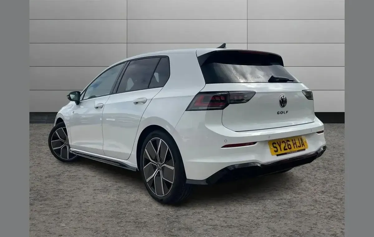 Used VW Golf VIII Black Edition 147 HP (108 kW) 2026 White Hatchback
