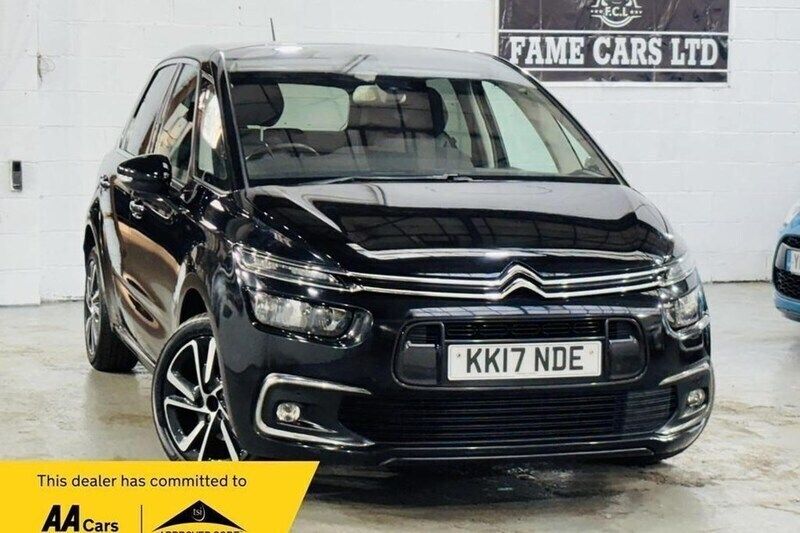Black Used 2017 Citroën C4 Picasso Flair MPV | £5,800 (Good price) - Image 1/1