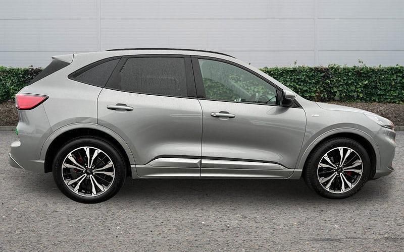 Used Ford Kuga ST-Line X 150 HP (110 kW) 2023 SUV