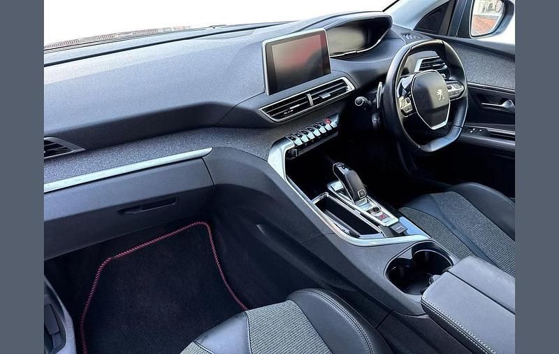 Used Peugeot 3008 Allure 130 HP (95 kW) 2019 Other SUV