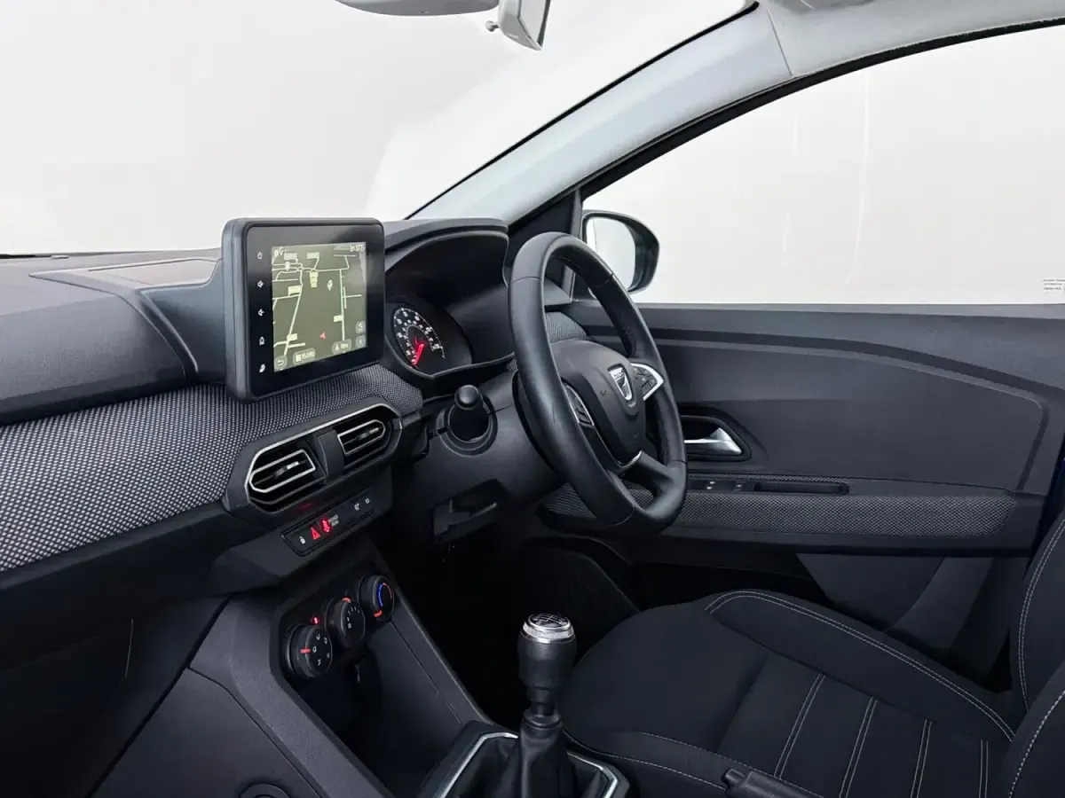 Used Dacia Sandero Comfort 91 HP (66 kW) 2021 Blue Hatchback