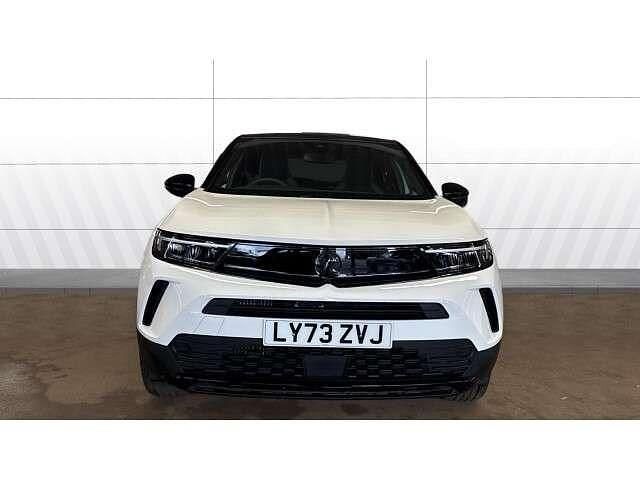 Used Vauxhall Mokka 131 HP (96 kW) 2023 White SUV