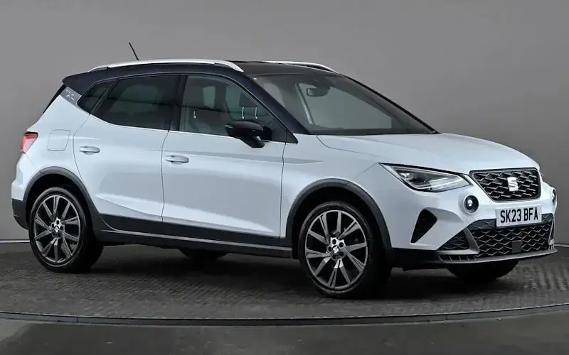 Używany Seat Arona FR 110 KM (80 kW) 2022 SUV