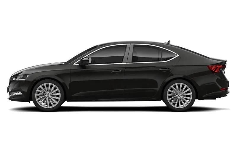Black magic pearlescent Used 2019 Skoda Octavia SE L Hatchback | £11,687 (Good price) - Image 1/1